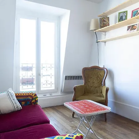 Hostnfly - Very Charming Apt With View On Rooftops Of Apartment *